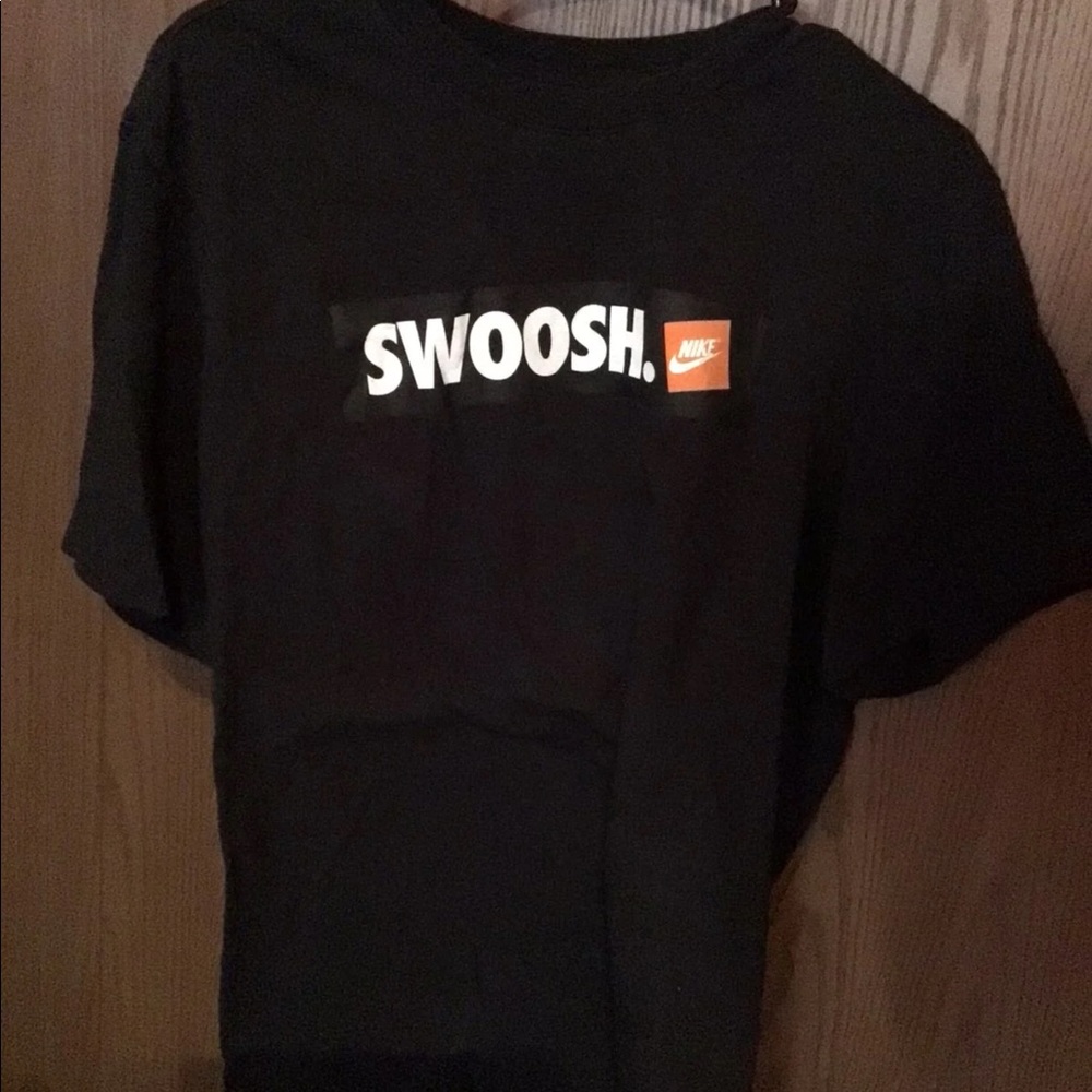 Men’s Nike T-shirt